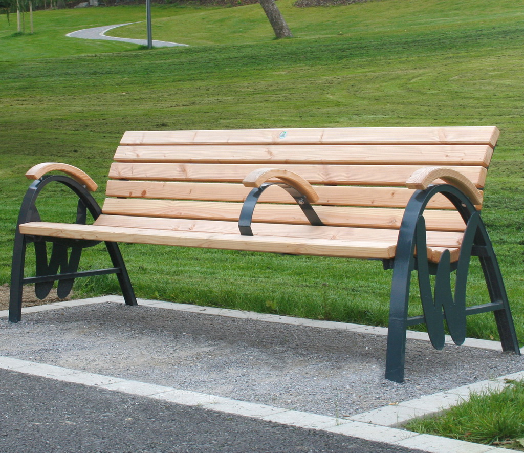 Bank Pieper Flow Douglasie grün